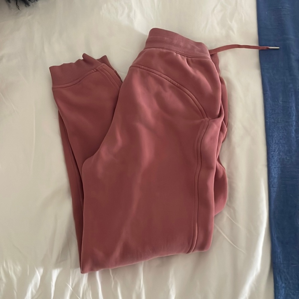 Lululemon scuba jogger sweatpants